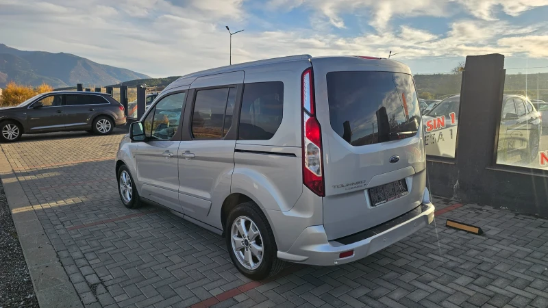 Ford Tourneo Connect 1.5TDCI-NAVI-KAMERA, снимка 5 - Автомобили и джипове - 52368350