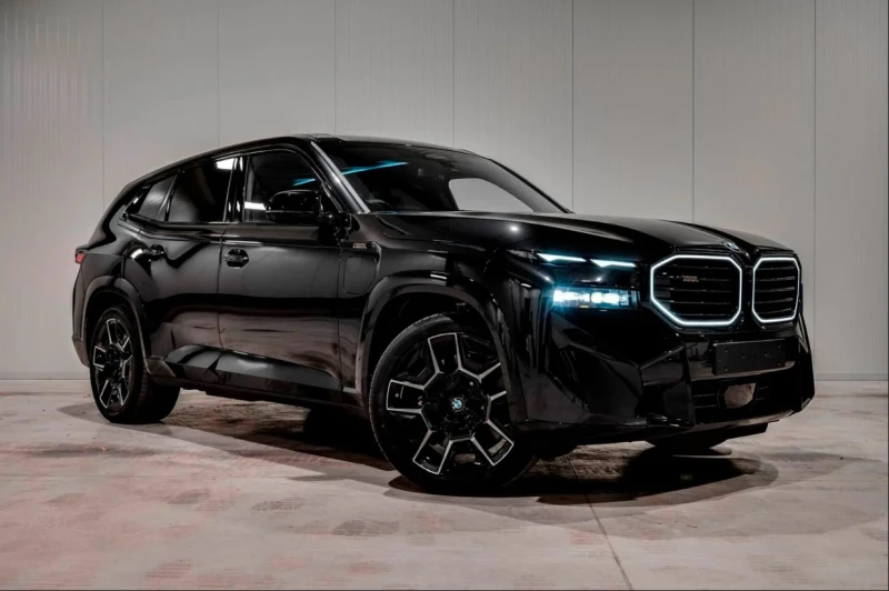 BMW XM, снимка 3 - Автомобили и джипове - 52457483