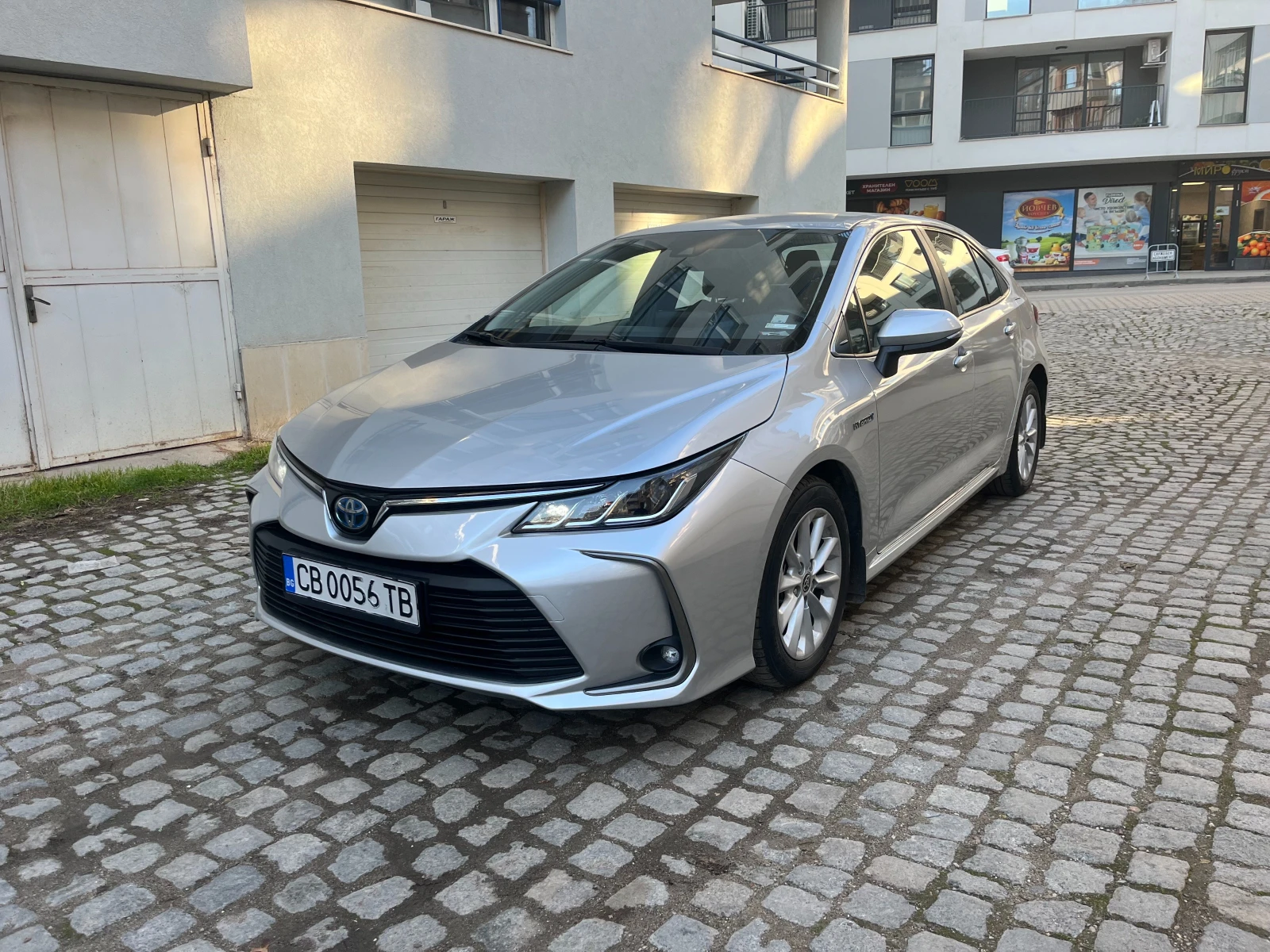 Toyota Corolla 1.8 CVT Executive Hybrid- ГАРАНЦИЯ, снимка 1