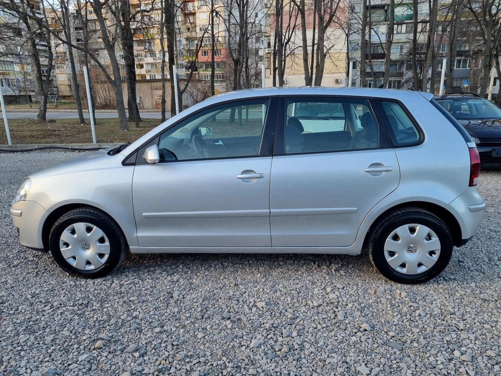 VW Polo 1.2 Бензин 55кс. Климатроник - изображение 6