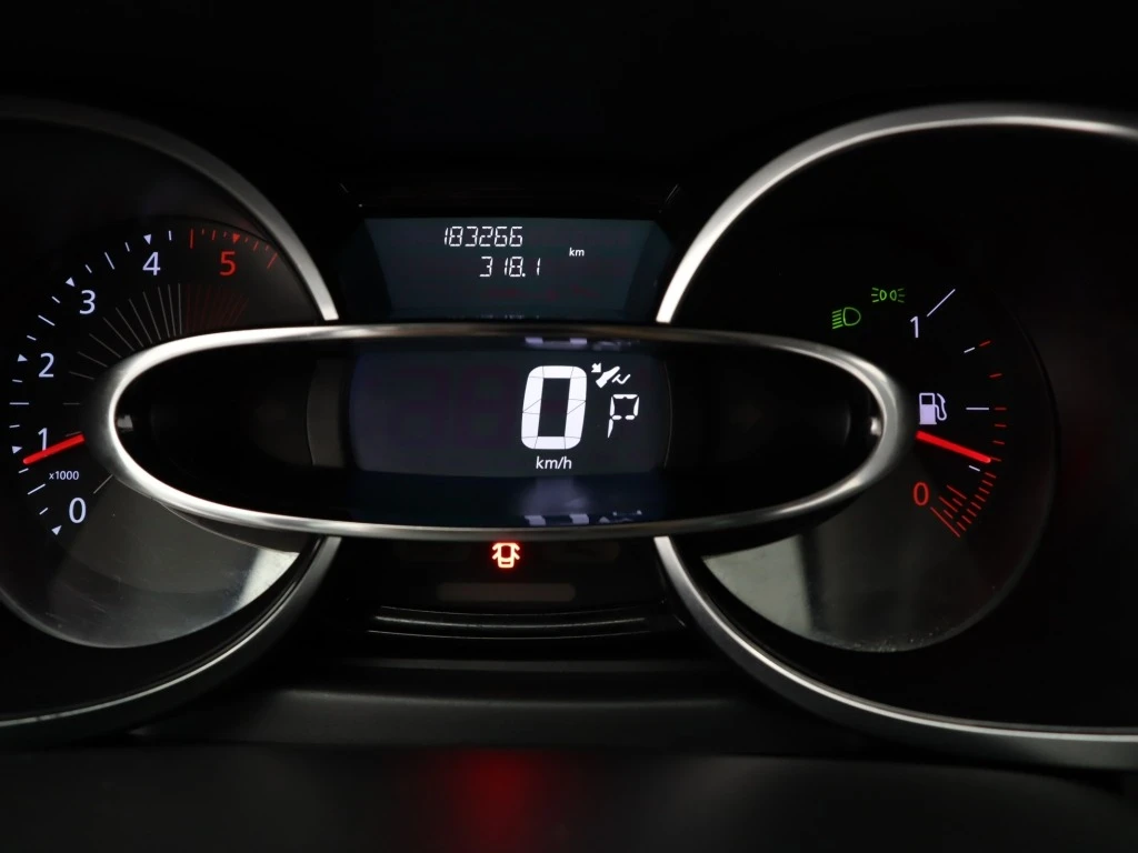 Renault Clio 1.5 DCI  | Mobile.bg   15