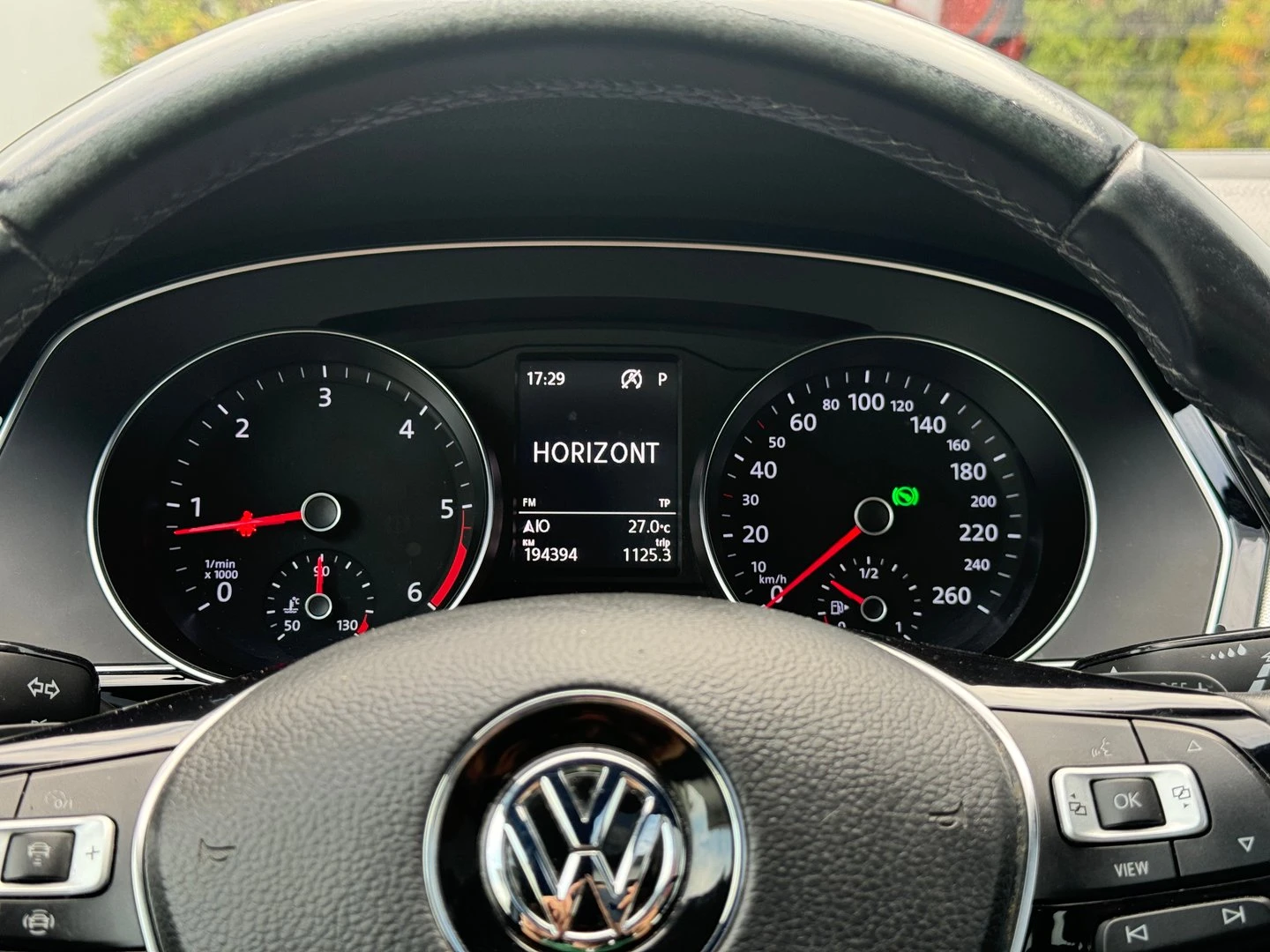 VW Passat Comfortline 2.0TDI BMT - изображение 10