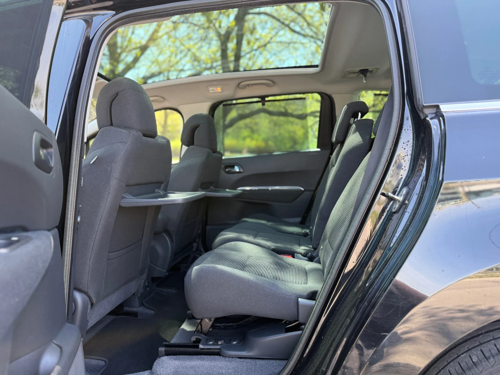 Peugeot 5008 1.6 Turbo 6 ��������! 7 �����! ��������!  | Mobile.bg � ����������� 17