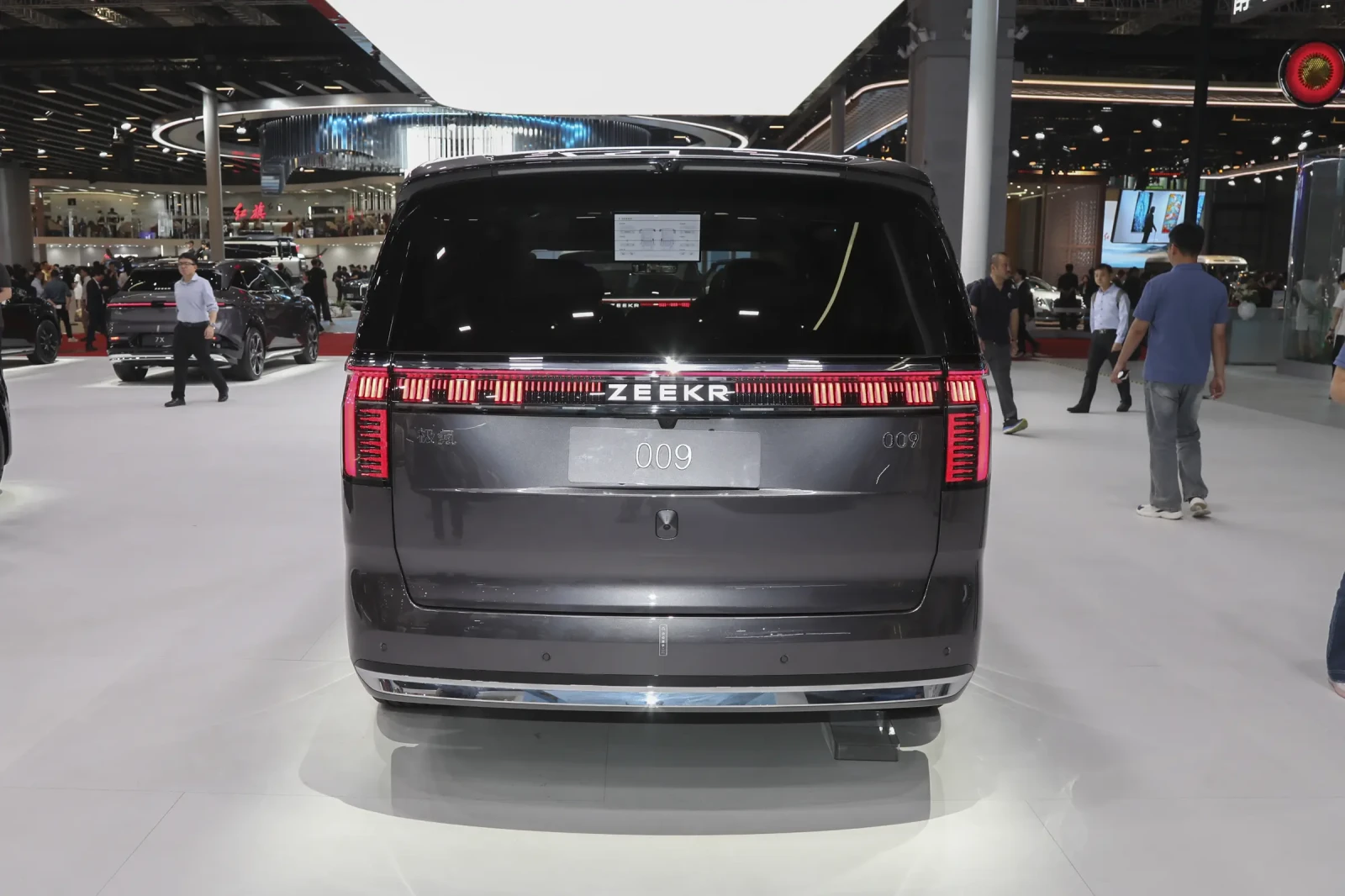 Brilliance FSV ZEEKR 009 | Mobile.bg � ����������� 8