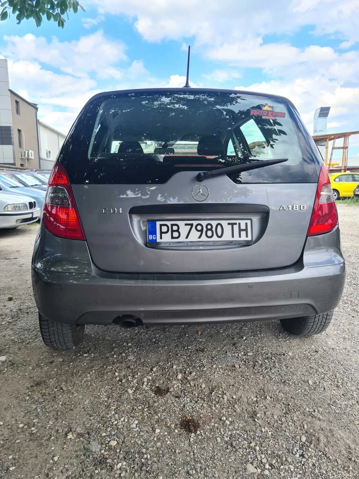 Mercedes-Benz A 180 A180 2.0D - изображение 4
