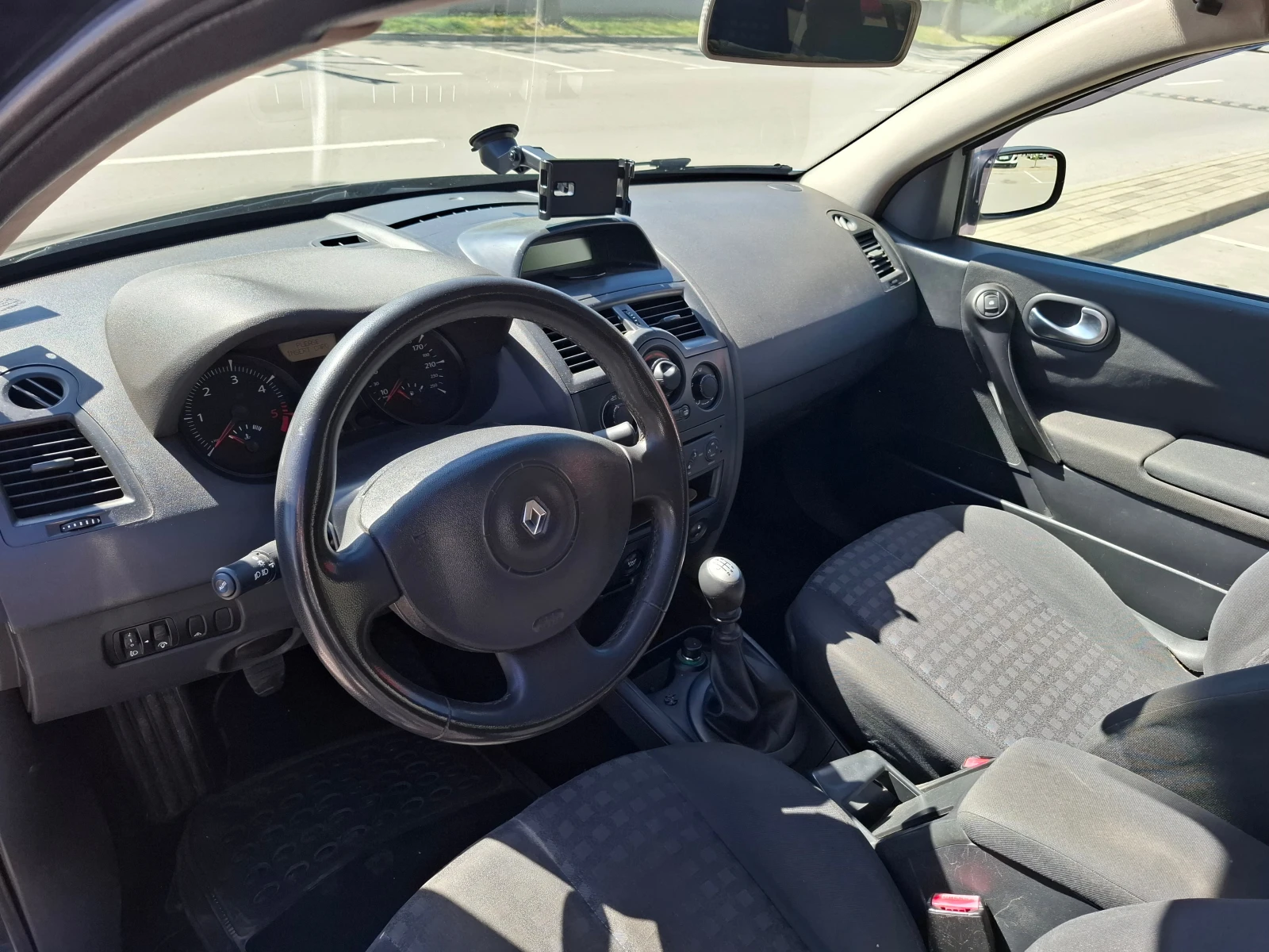 Renault Megane Megane II, Phase II, Grandtour 1.5 dci, 6 скорости - изображение 8