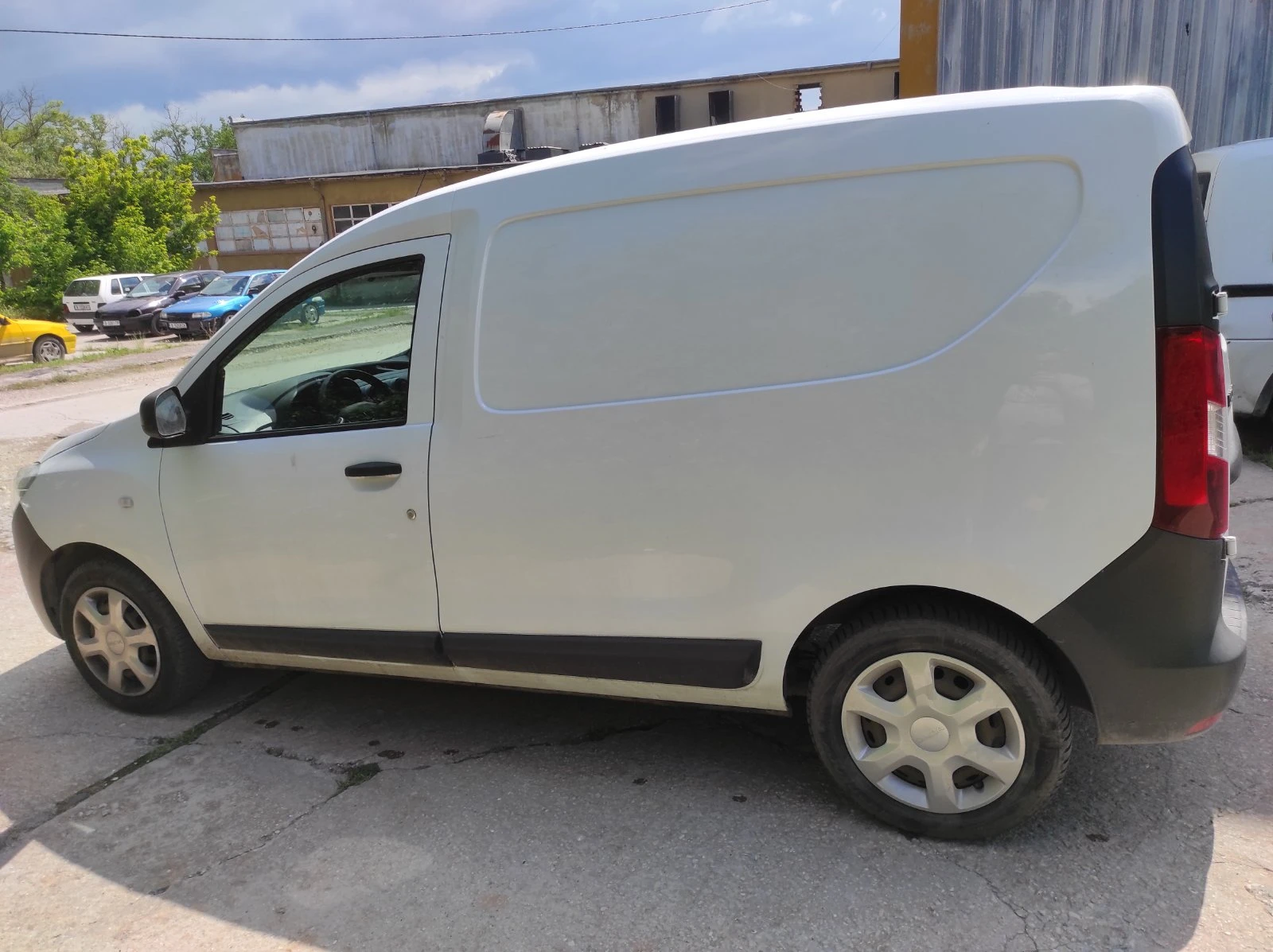Dacia Dokker Бензин/Газ N1 - изображение 4