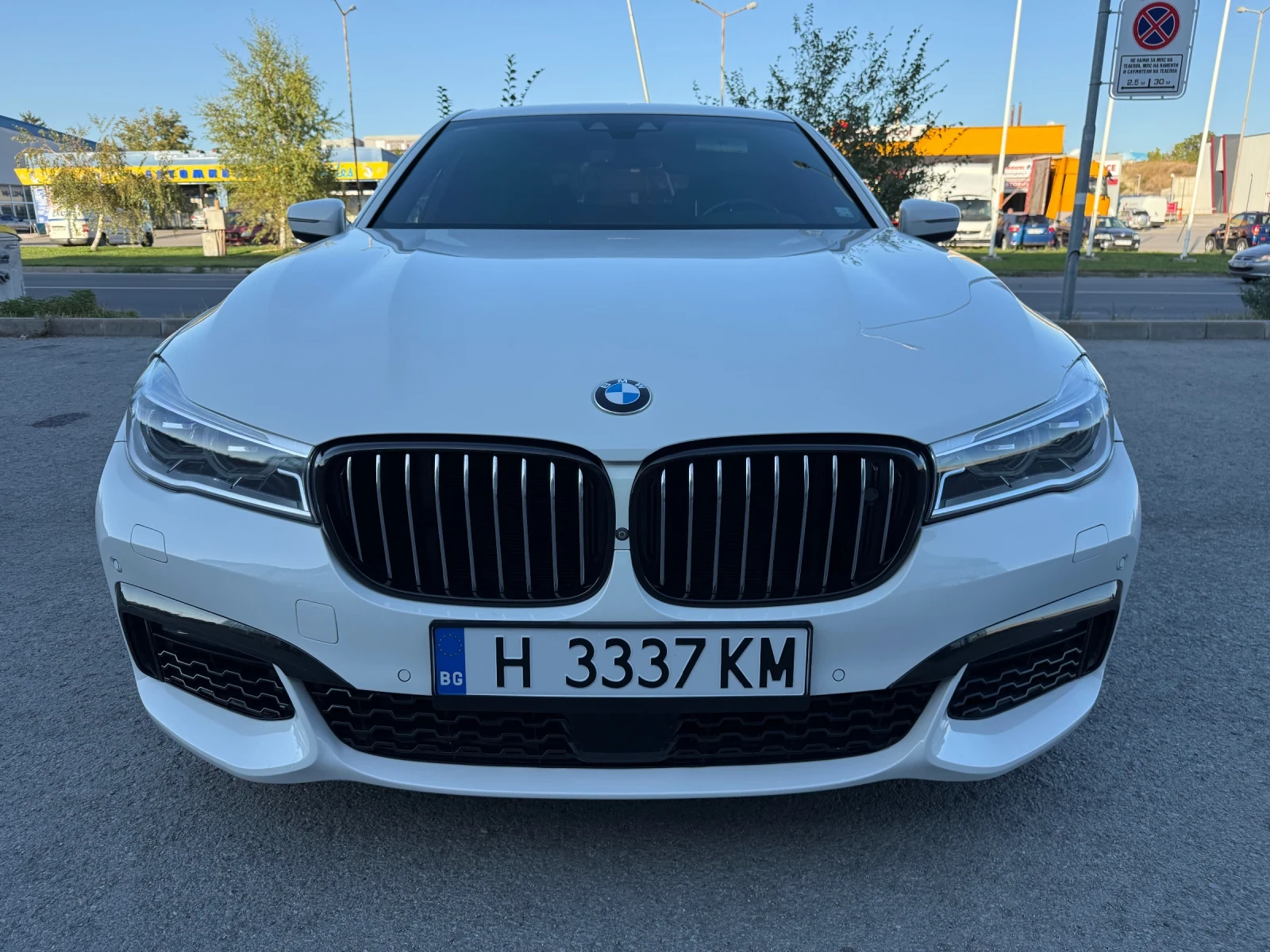 BMW 750 i Xdrive M - изображение 7
