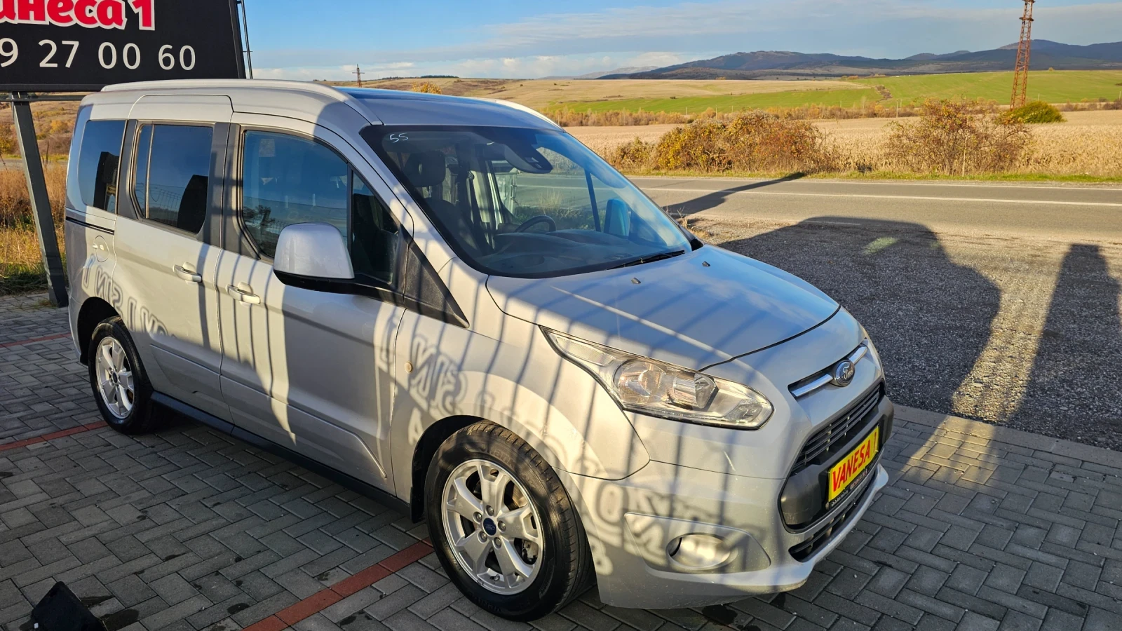 Ford Tourneo Connect 1.5TDCI-NAVI-KAMERA - изображение 3