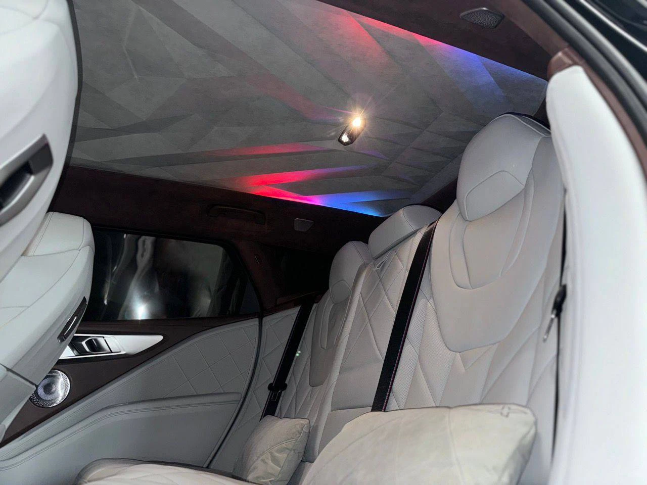 BMW XM | Mobile.bg   16