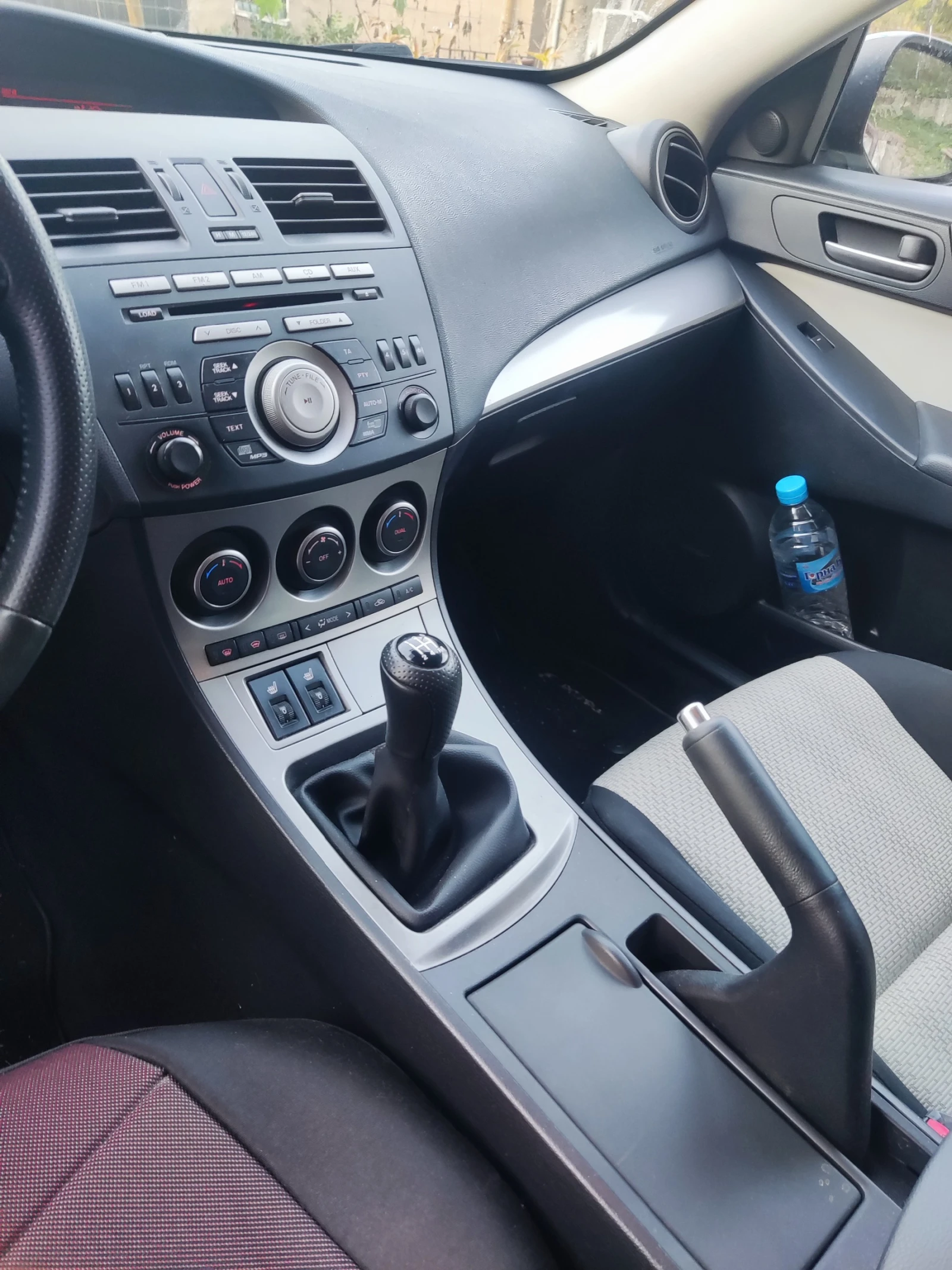 Mazda 3  - изображение 9