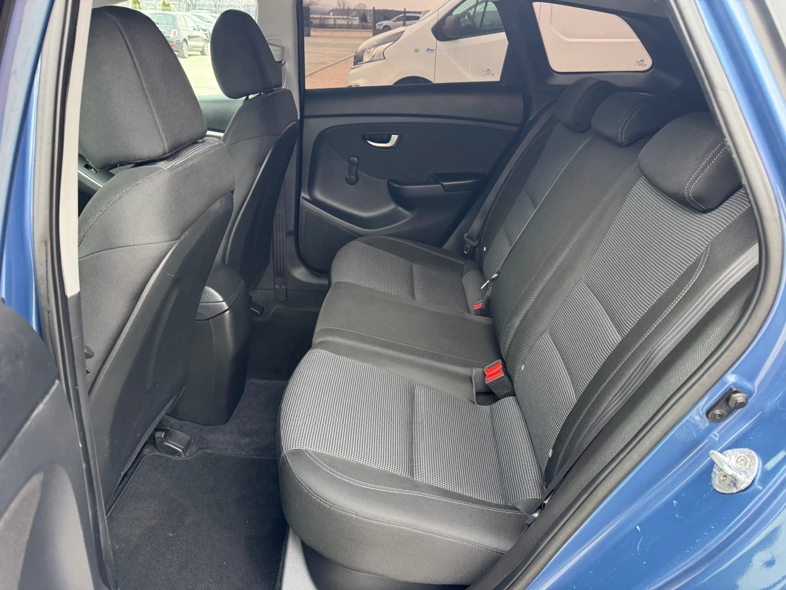 Hyundai I30 1.6CRDI EURO-6  | Mobile.bg � ����������� 16