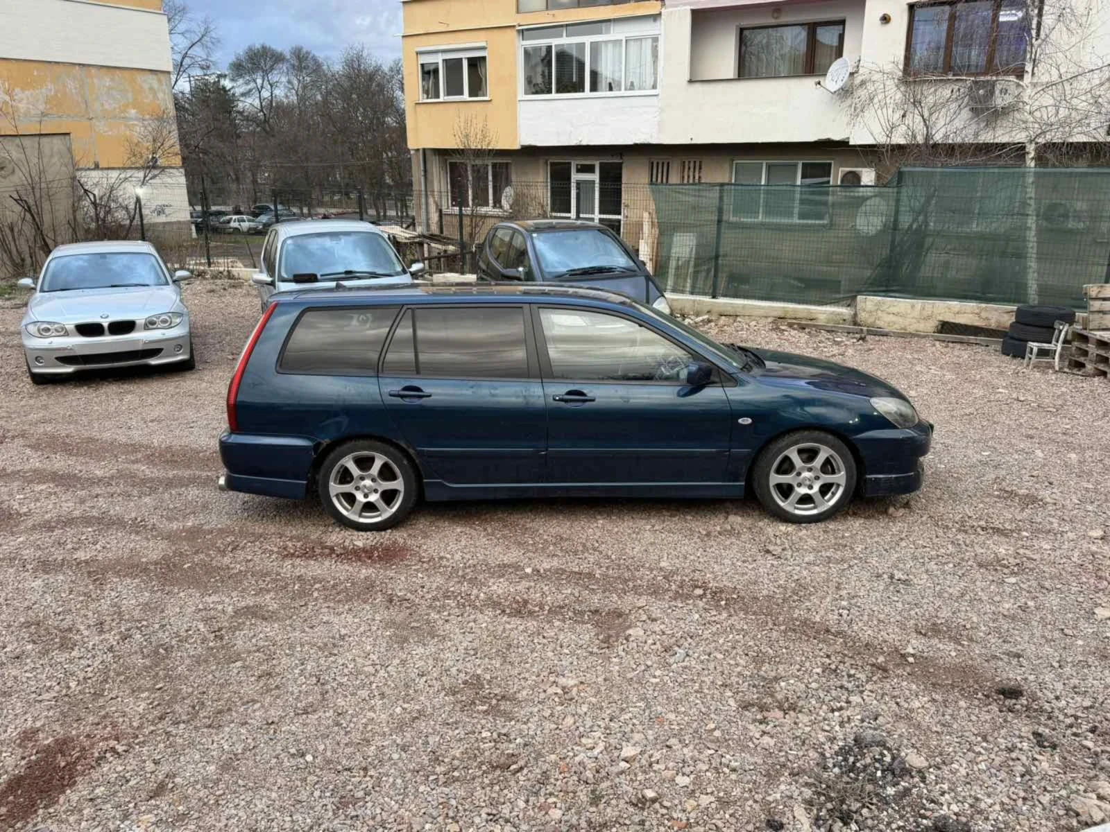 Mitsubishi Lancer Wagon - изображение 8