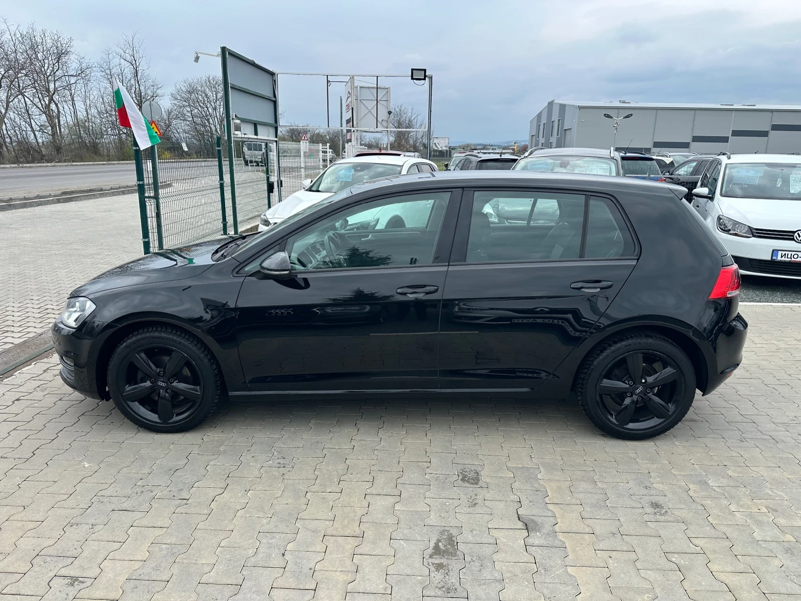 VW Golf Парктроник Подгрев  Евро 5 , снимка 2 - Автомобили и джипове - 54056621