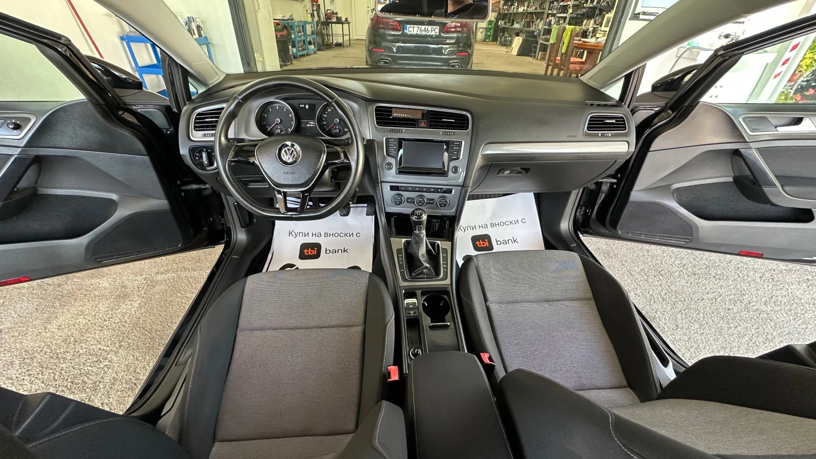 VW Golf Парктроник Подгрев  Евро 5 USB 4 Цилиндъра , снимка 11 - Автомобили и джипове - 54056621