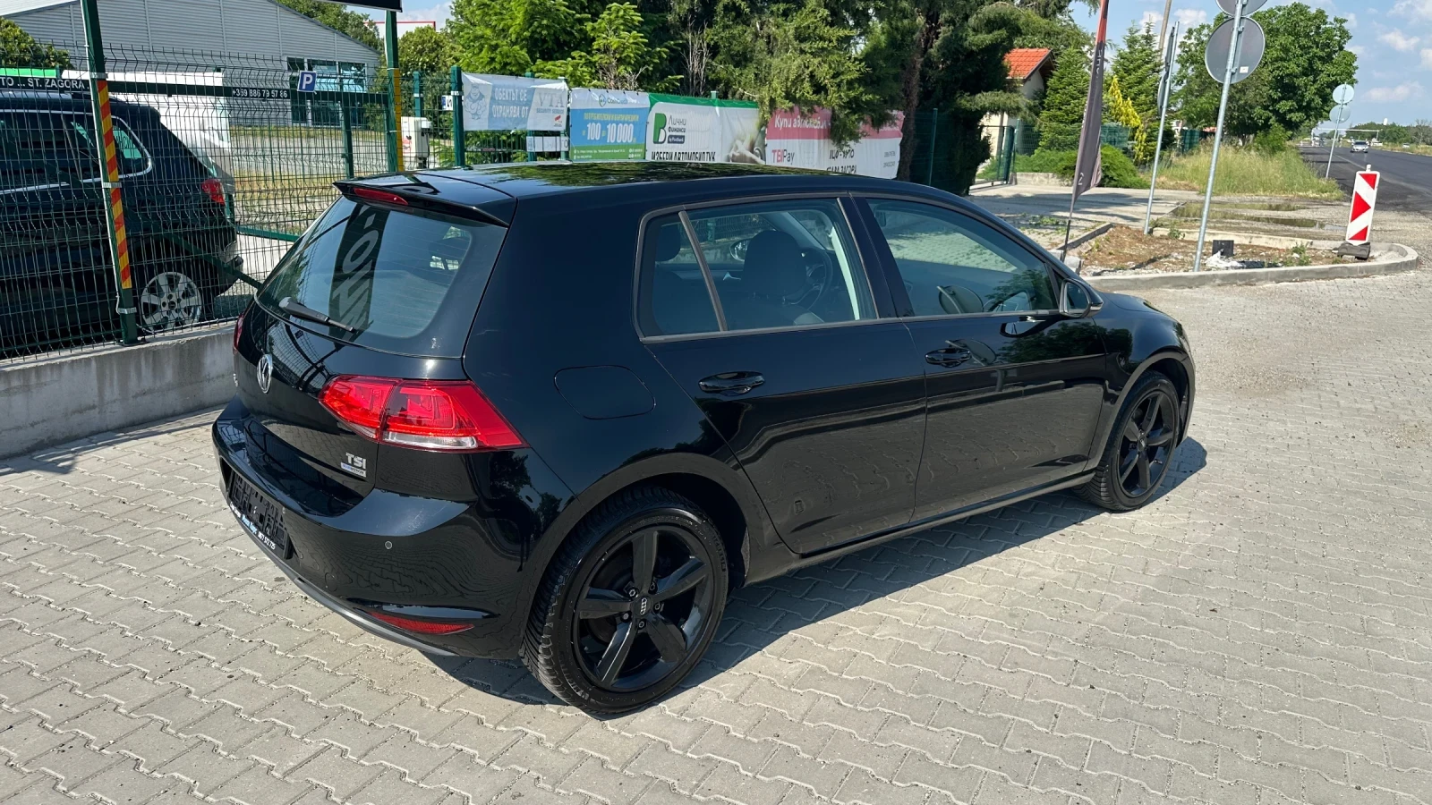 VW Golf Парктроник Подгрев  Евро 5 USB 4 Цилиндъра , снимка 5 - Автомобили и джипове - 54056621