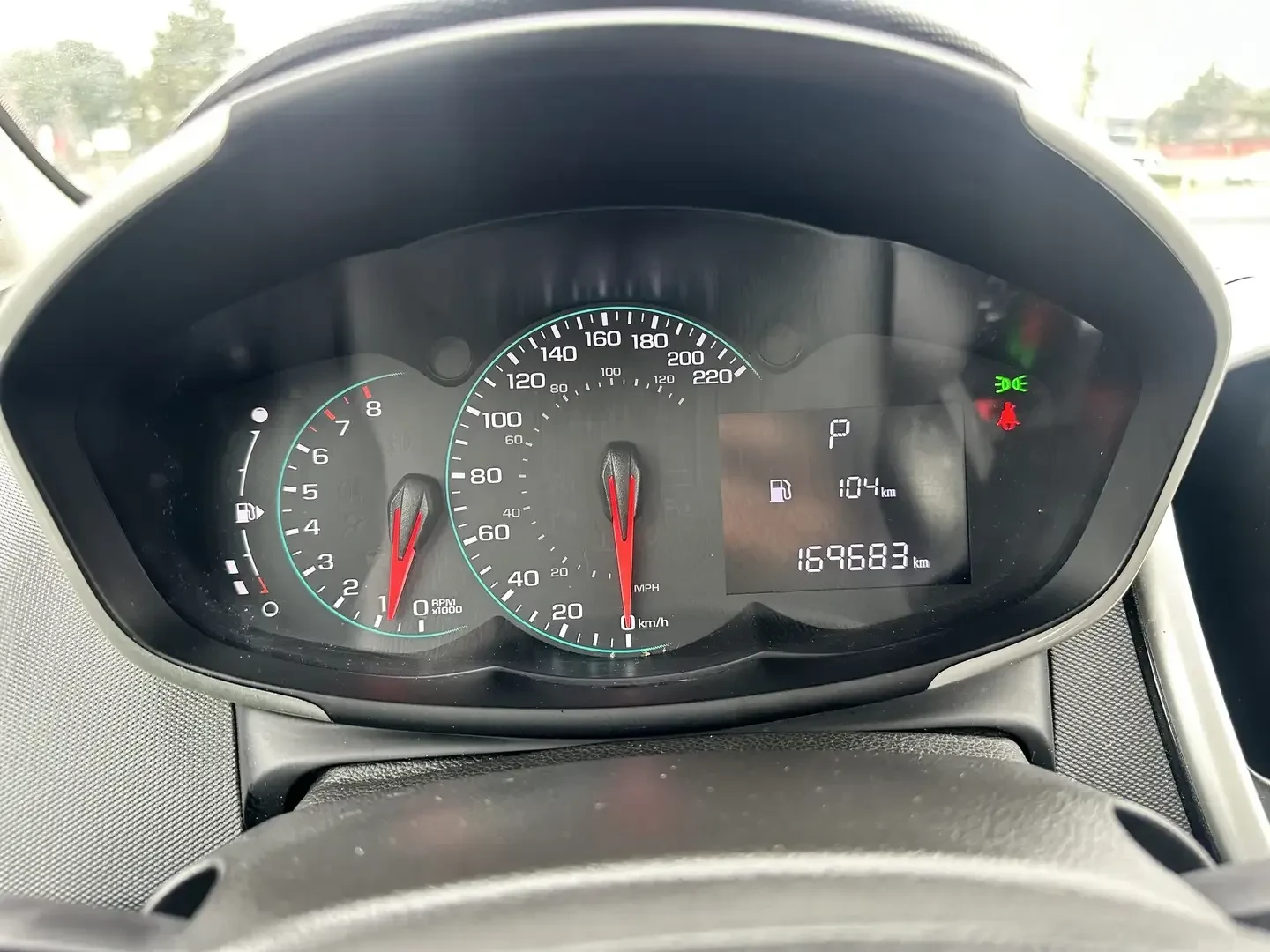 Chevrolet Aveo Sonic 1.8 LT RS Line CAM CARPLAY CRUISE БЕЗ ЩЕТИ, снимка 12 - Автомобили и джипове - 54150646