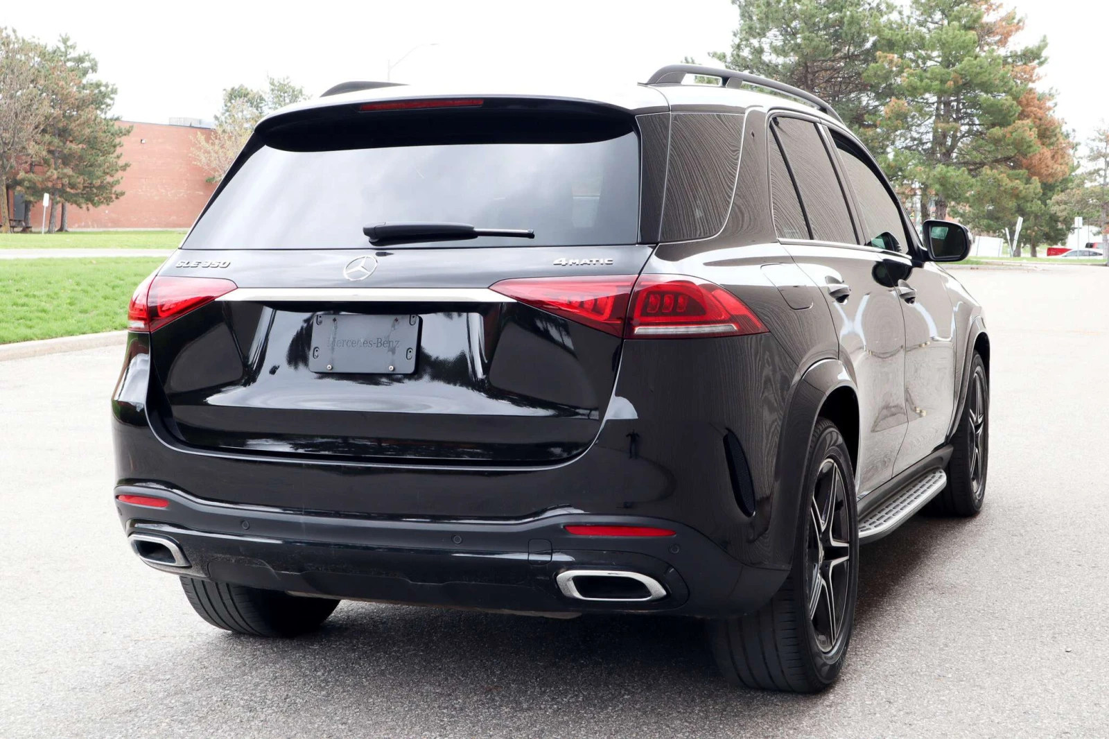 Mercedes-Benz GLE  350 | AMG | Loaded | БЕЗ ИНЦИДЕНТИ, снимка 5 - Автомобили и джипове - 54640953