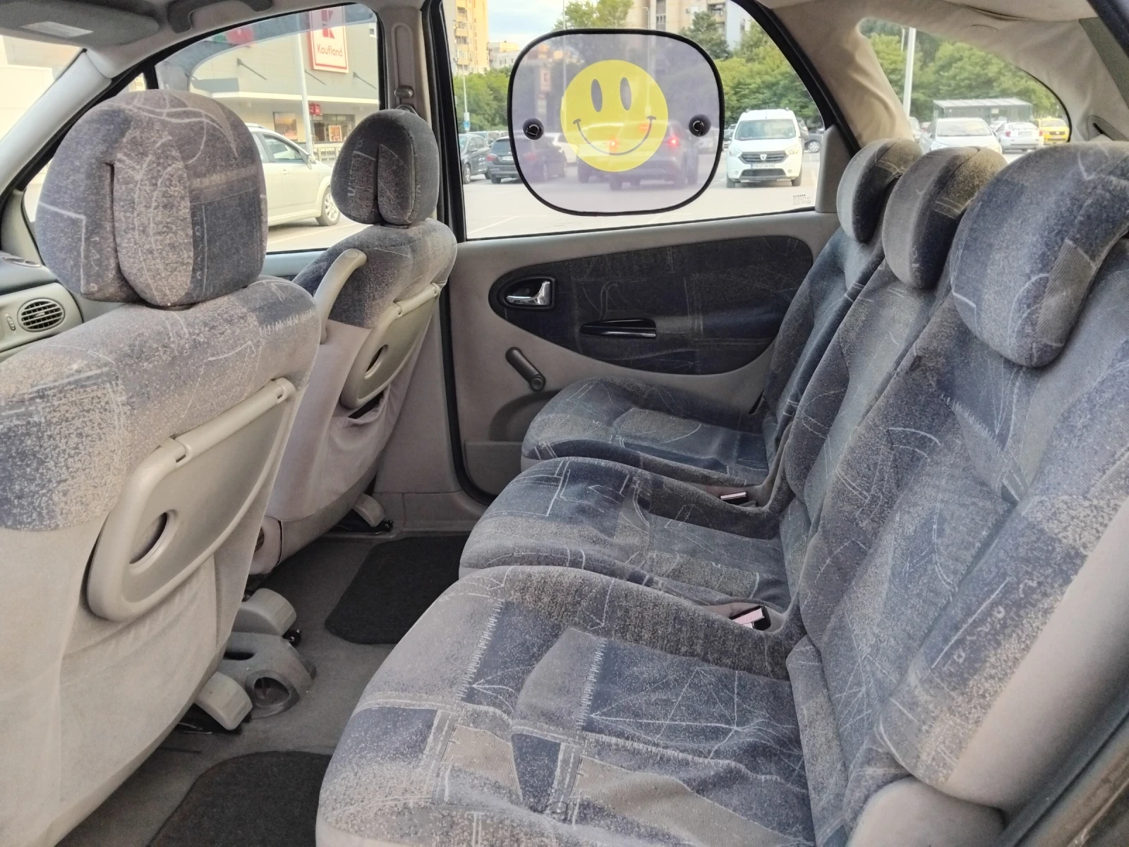 Renault Scenic 1.6//КЛИМА//УНИКАТ, снимка 13 - Автомобили и джипове - 55227325