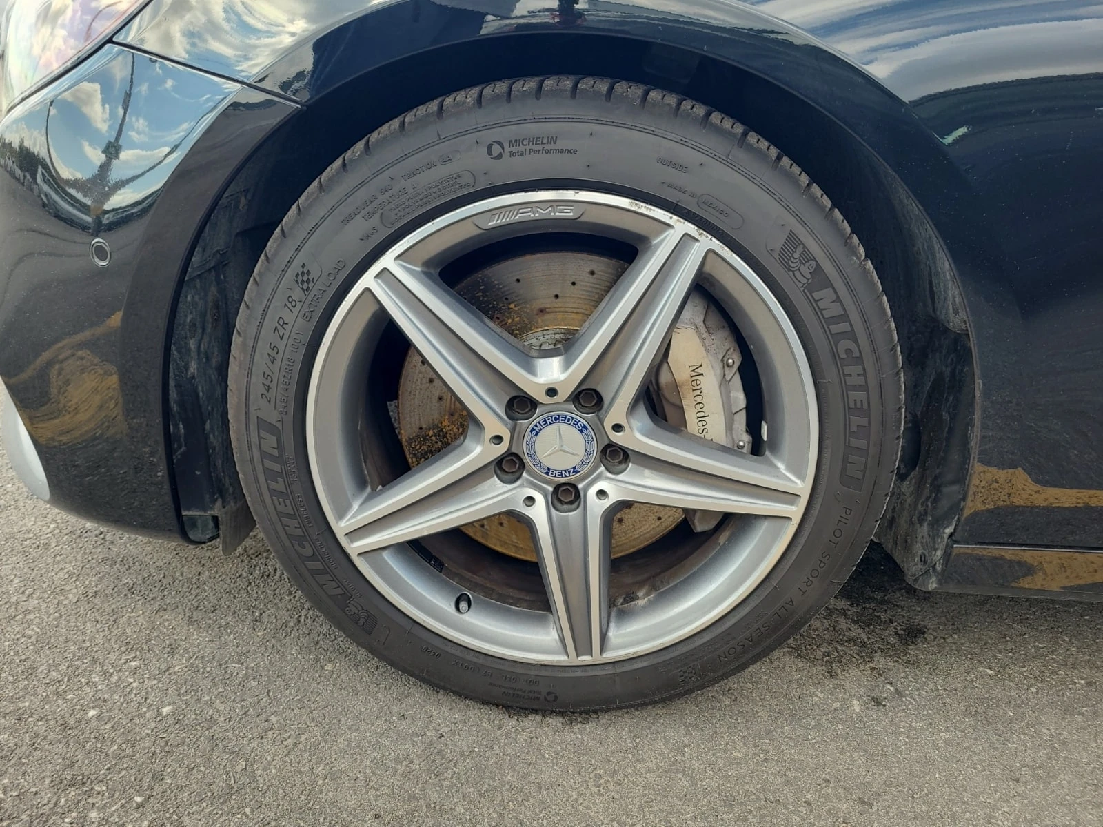 Mercedes-Benz E 400 4MATIC * HEAD UP * BURMESTER * CARFAX * , снимка 12 - Автомобили и джипове - 56003124