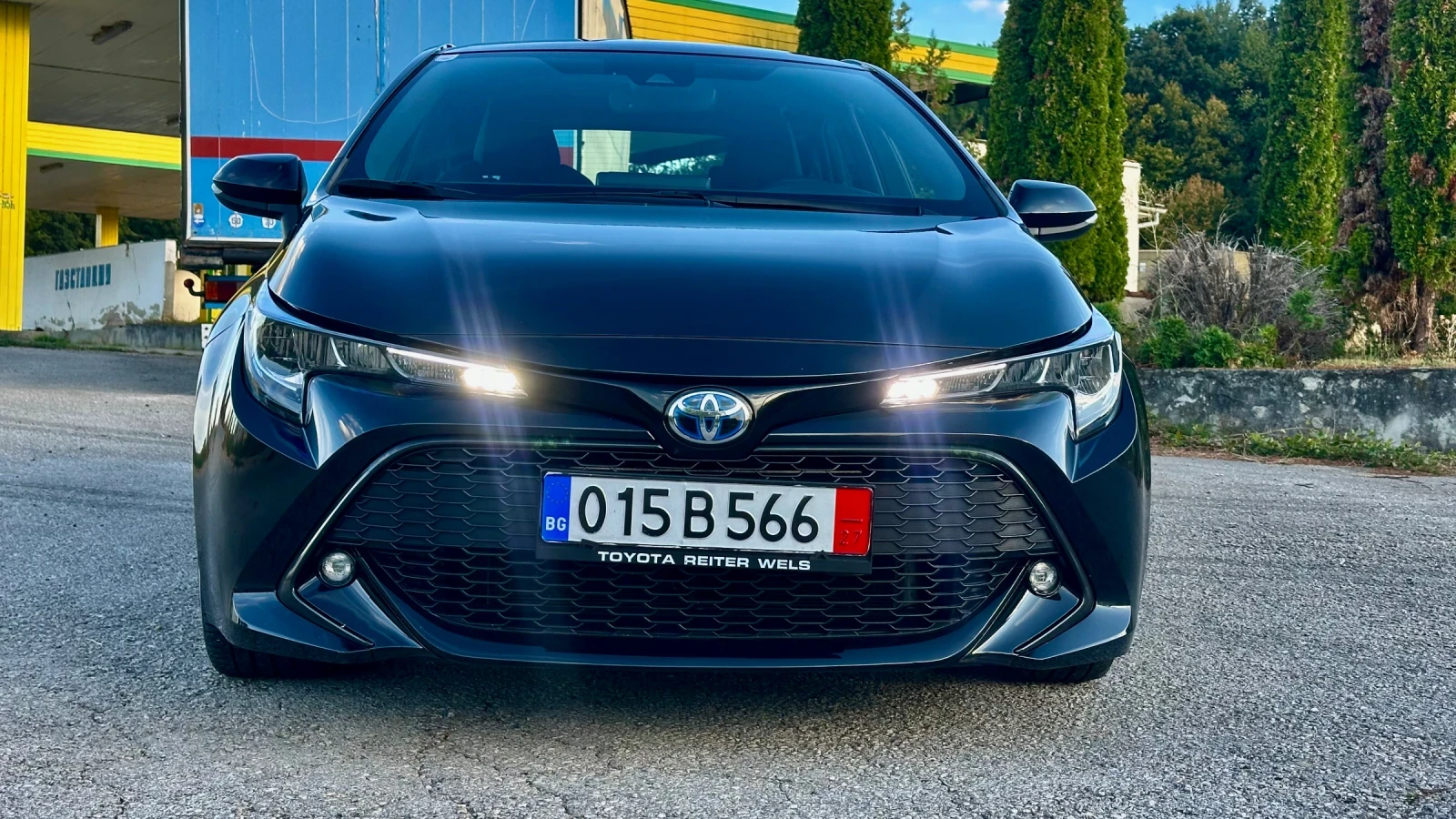 Toyota Corolla 1.8 HYBRID 2019 149 ��� ��.��� ���������!! | Mobile.bg � ����������� 2