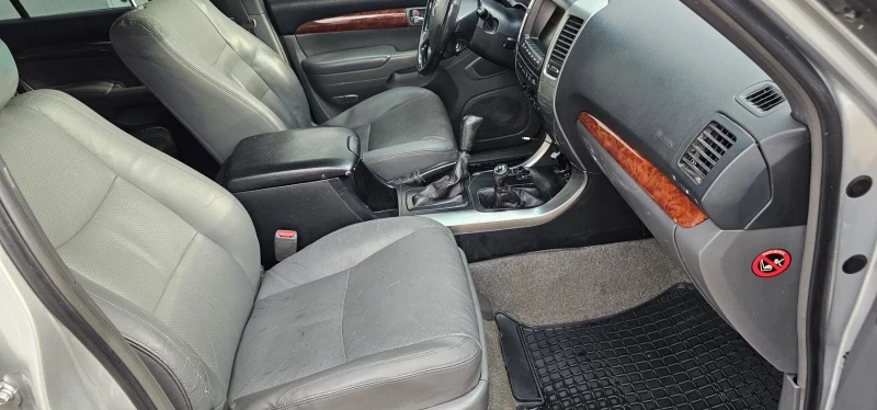 Toyota Land cruiser J120, снимка 8 - Автомобили и джипове - 52550597