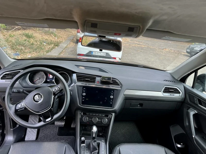 VW Tiguan Allspace Long Base, снимка 8 - Автомобили и джипове - 52658729