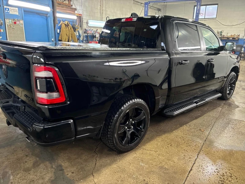 Dodge RAM 1500 * Sport * CARFAX * БЕЗ ПЪРВОНАЧАЛНА ВНОСКА, снимка 3 - Автомобили и джипове - 52904336