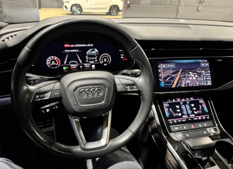 Audi Q8 S-LINE SPORT B&O SOUND DRIVER ASSIST 22S BLACK OPT, снимка 8 - Автомобили и джипове - 52927440