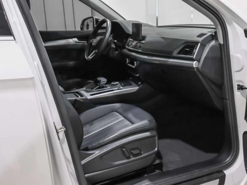 Audi Q5 * quattro Premium * CARFAX * ЦЕНА ДО БГ, снимка 14 - Автомобили и джипове - 53133247