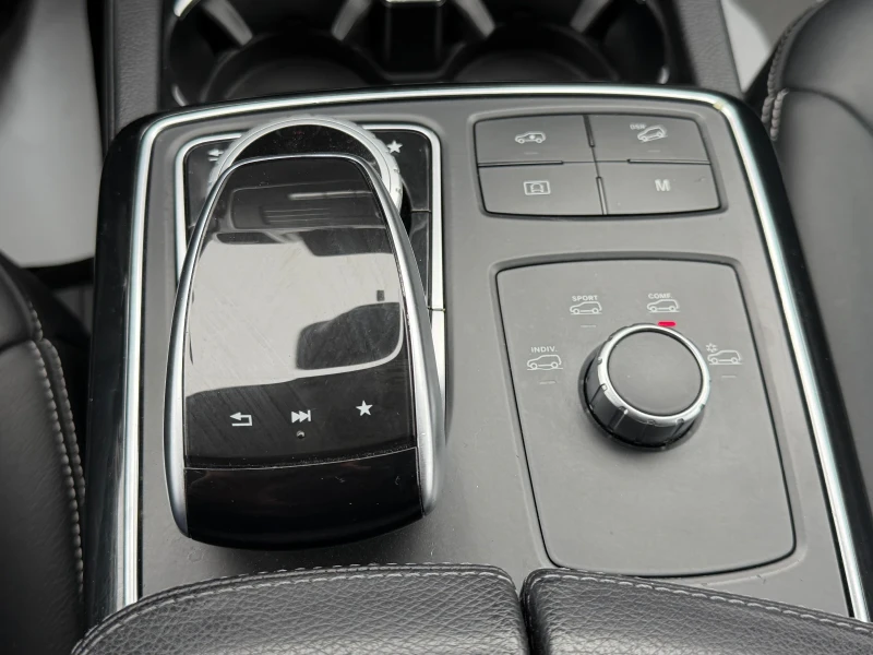 Mercedes-Benz GLE 350 AMG/LED/NAVI/CAM360/KEYLESS GO/СОБСТВЕН ЛИЗИНГ, снимка 12 - Автомобили и джипове - 53400001