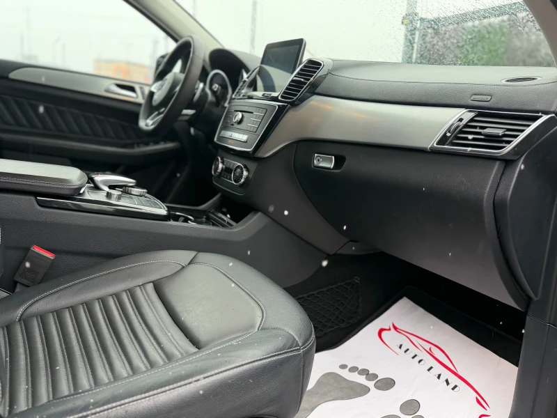 Mercedes-Benz GLE 350 AMG/LED/NAVI/CAM360/KEYLESS GO/СОБСТВЕН ЛИЗИНГ, снимка 9 - Автомобили и джипове - 53400001
