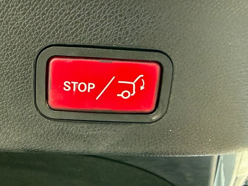 Mercedes-Benz GLE 350 AMG/LED/NAVI/CAM360/KEYLESS GO/СОБСТВЕН ЛИЗИНГ, снимка 16 - Автомобили и джипове - 53400001