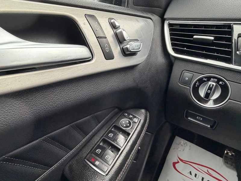 Mercedes-Benz GLE 350 AMG/LED/NAVI/CAM360/KEYLESS GO/СОБСТВЕН ЛИЗИНГ, снимка 13 - Автомобили и джипове - 53400001