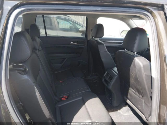 VW Atlas  3.6L V6 4Х4, снимка 8 - Автомобили и джипове - 54647261