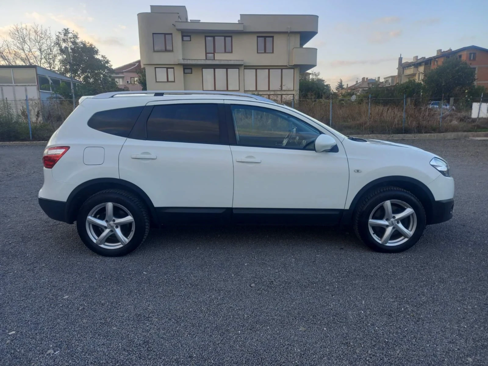 Nissan Qashqai + 2 - изображение 3