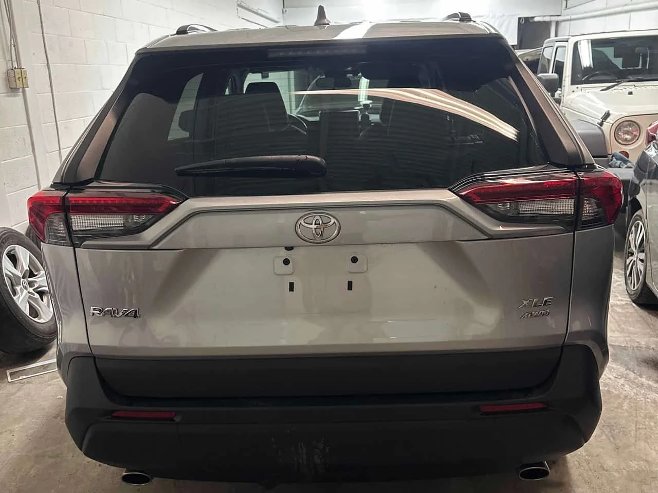 Toyota Rav4 XLE  CARFAX | Mobile.bg � ����������� 3