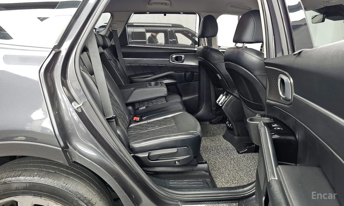 Kia Sorento, снимка 12 - Автомобили и джипове - 53837340