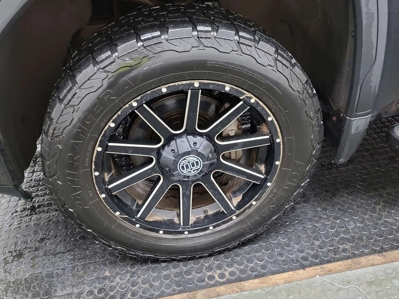 Gmc Sierra * ELEVATION CREW CAB SHORT BED * 2 КЛЮЧА * ПОДГРЕВ, снимка 6 - Автомобили и джипове - 54356523