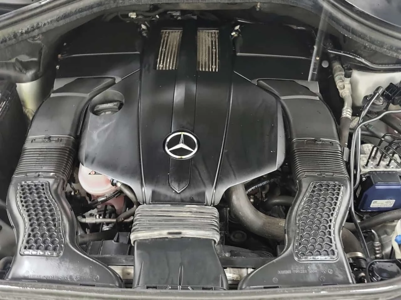 Mercedes-Benz GLS 450 * 360 КАМЕРА* ПАНОРАМА* 7 МЕСТА* , снимка 17 - Автомобили и джипове - 55030298