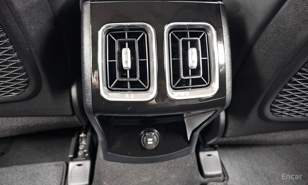 Kia Sorento 2.5T* PRESTIGE* ПОДГРЕВ* ОБДУХВАНЕ* LANE* ASSIST* , снимка 17 - Автомобили и джипове - 55351358