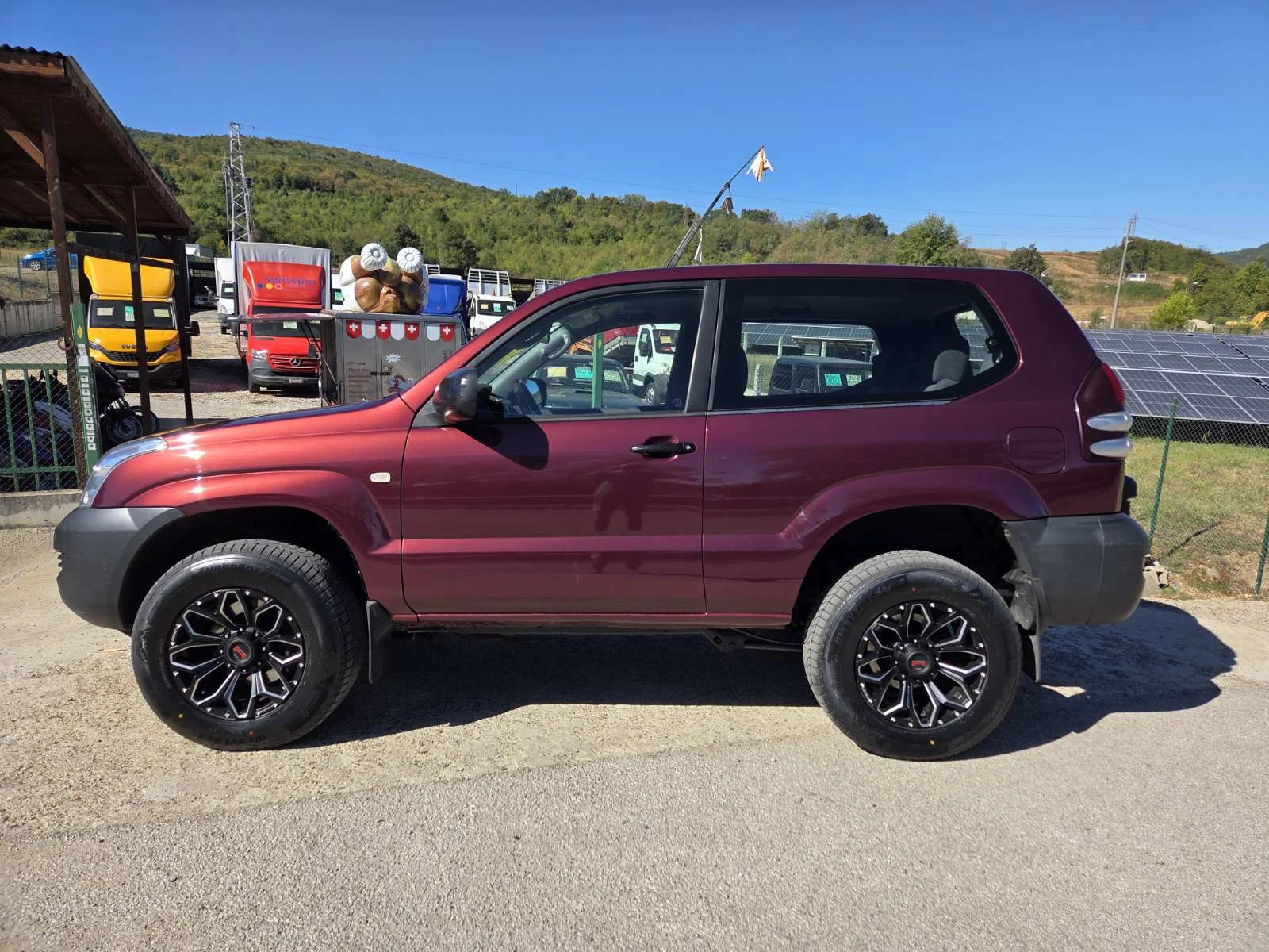 Toyota Land cruiser 3.0TDi КЛИМАТИК РЪЧНА СКОРОСТНА КУТИЯ ШВЕЙЦАРИЯ, снимка 5 - Автомобили и джипове - 55986911