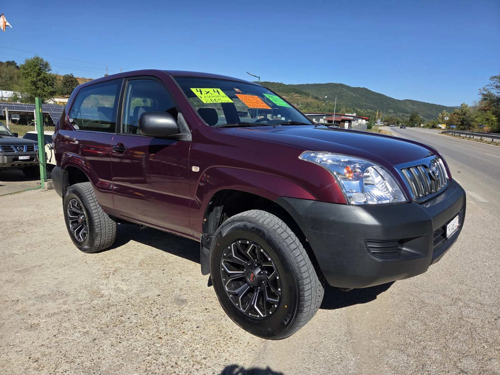 Toyota Land cruiser 3.0TDi КЛИМАТИК РЪЧНА СКОРОСТНА КУТИЯ ШВЕЙЦАРИЯ, снимка 3 - Автомобили и джипове - 55986911