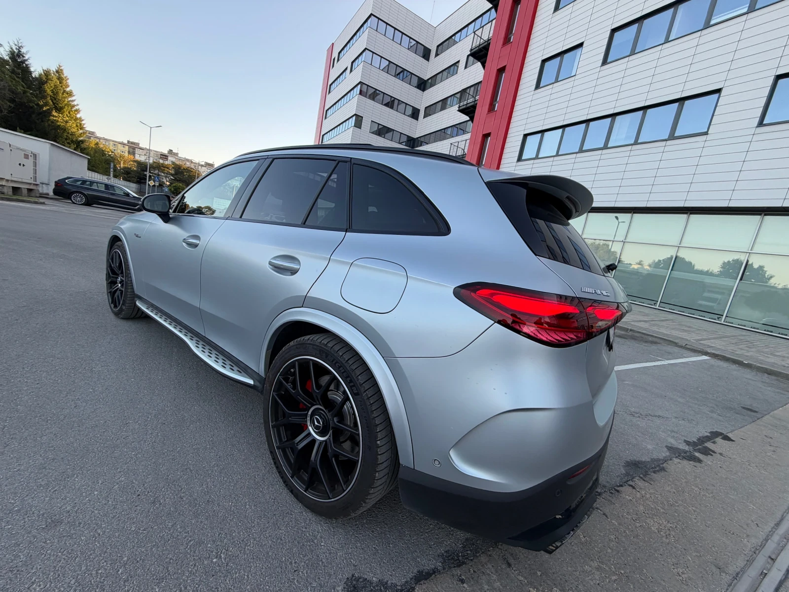 Mercedes-Benz GLE 63 S AMG 680кс* E-PERFORMANCE* ГАРАНЦИЯ, снимка 8 - Автомобили и джипове - 56317866