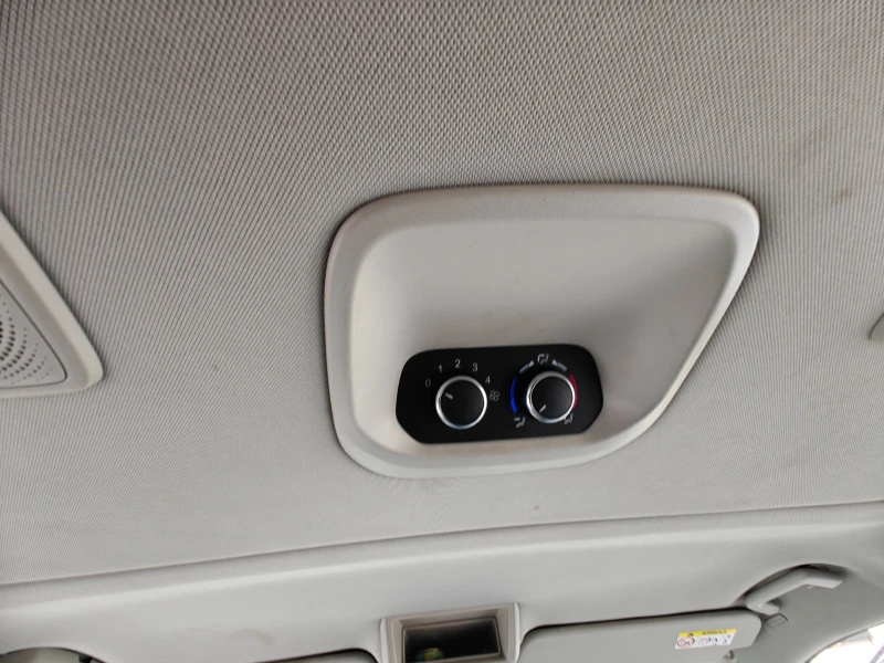 Ford Transit Custom, снимка 15 - Бусове и автобуси - 53189088