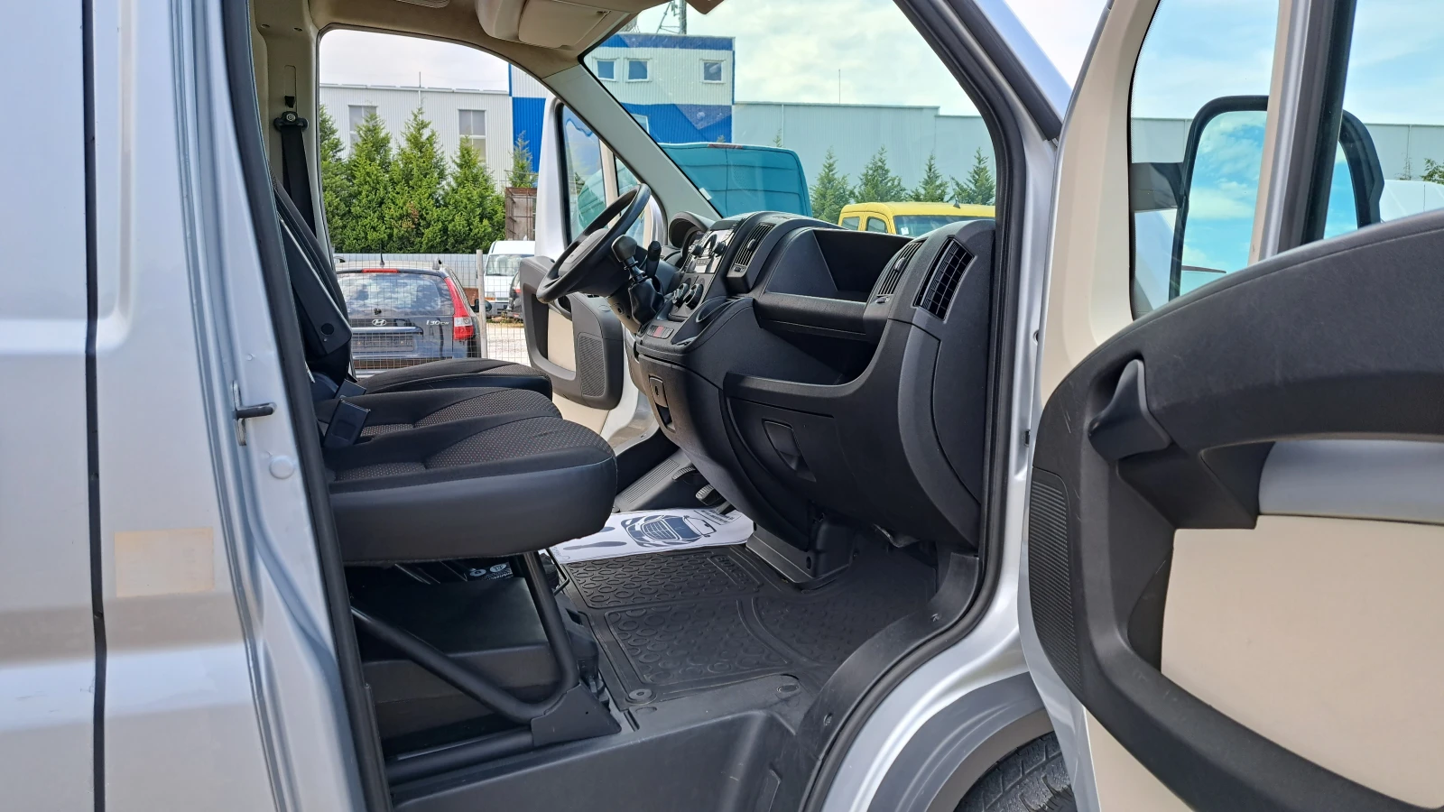 Peugeot Boxer 2.0HDI-163PS/КЛИМАТИК/EURO6 , снимка 7 - Бусове и автобуси - 54360355