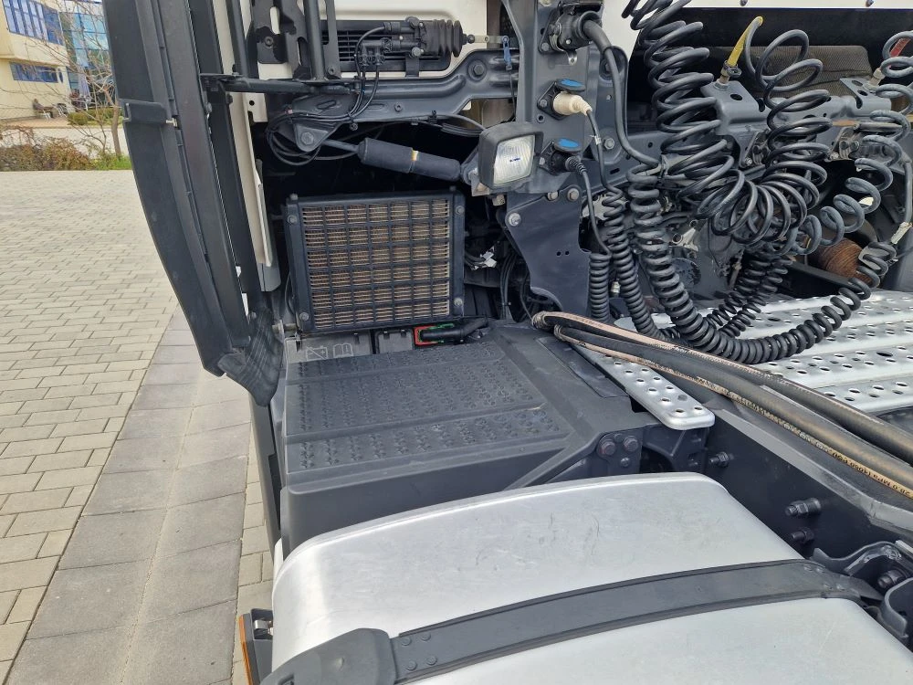 Scania R 410 Smart 2 Тахограф, тара: 7507 кг., снимка 6 - Камиони - 54040673