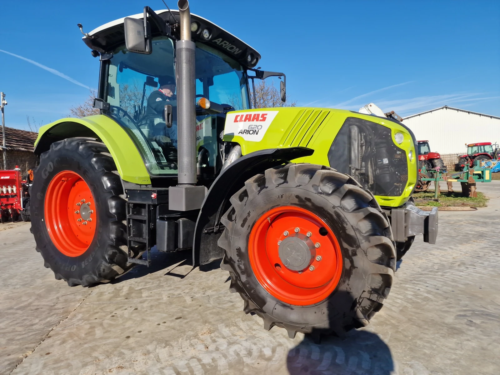 Трактор Claas АРИОН 620 - изображение 6