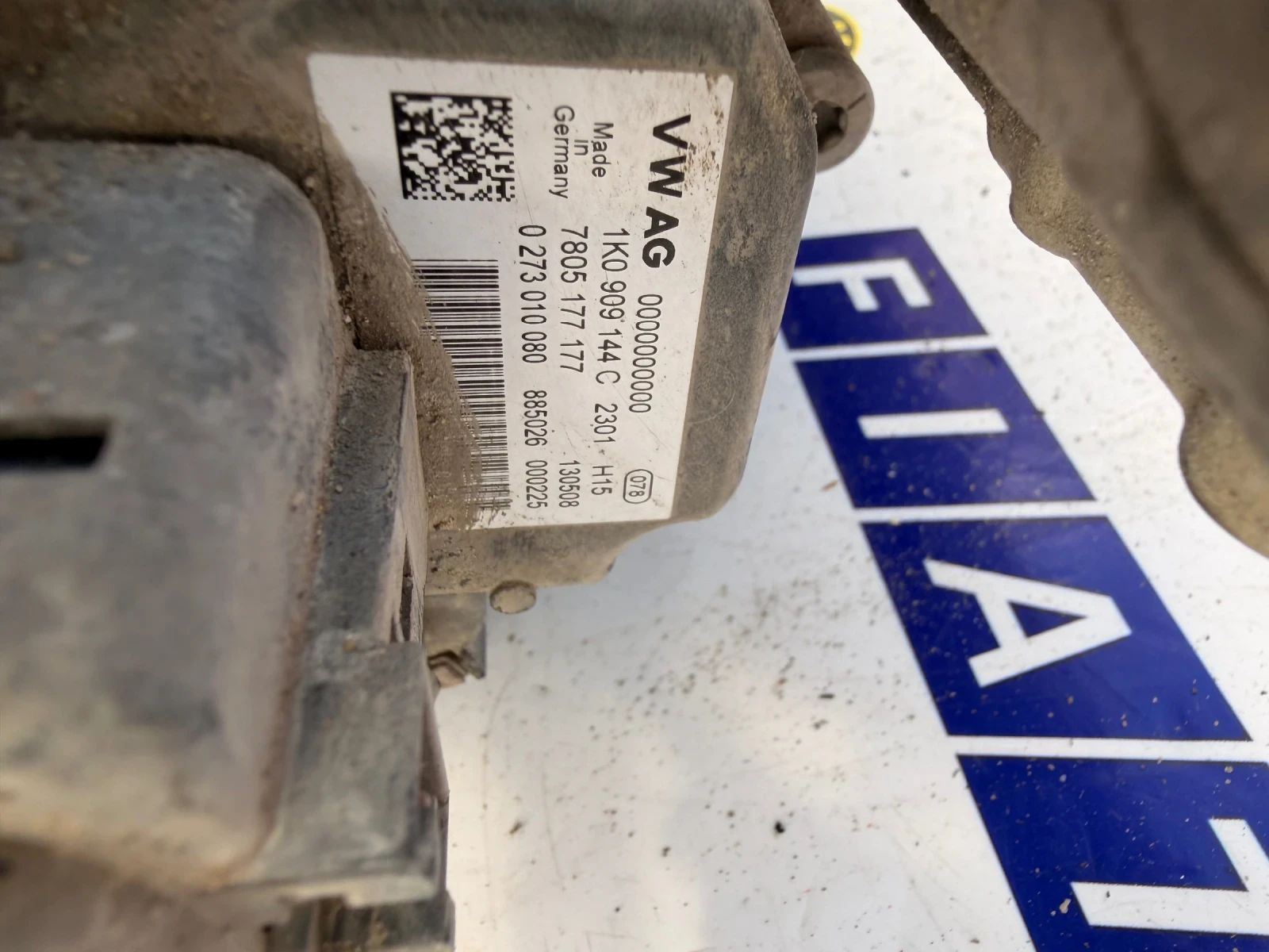 1K1423051DM ������������ ����� VW GOLF 5   1K1 423 051 DM 1K1909144C 1K1 909 144 C 7805501467 | Mobile.bg � ����������� 2