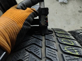 Гуми Зимни 285/35R20, снимка 3